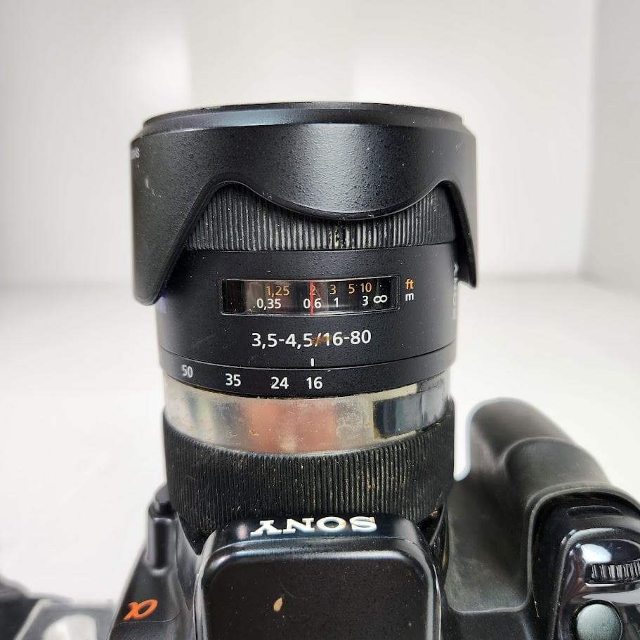 SONY　α100 DSLR-A100 デジタル一眼レフカメラ　SH0005