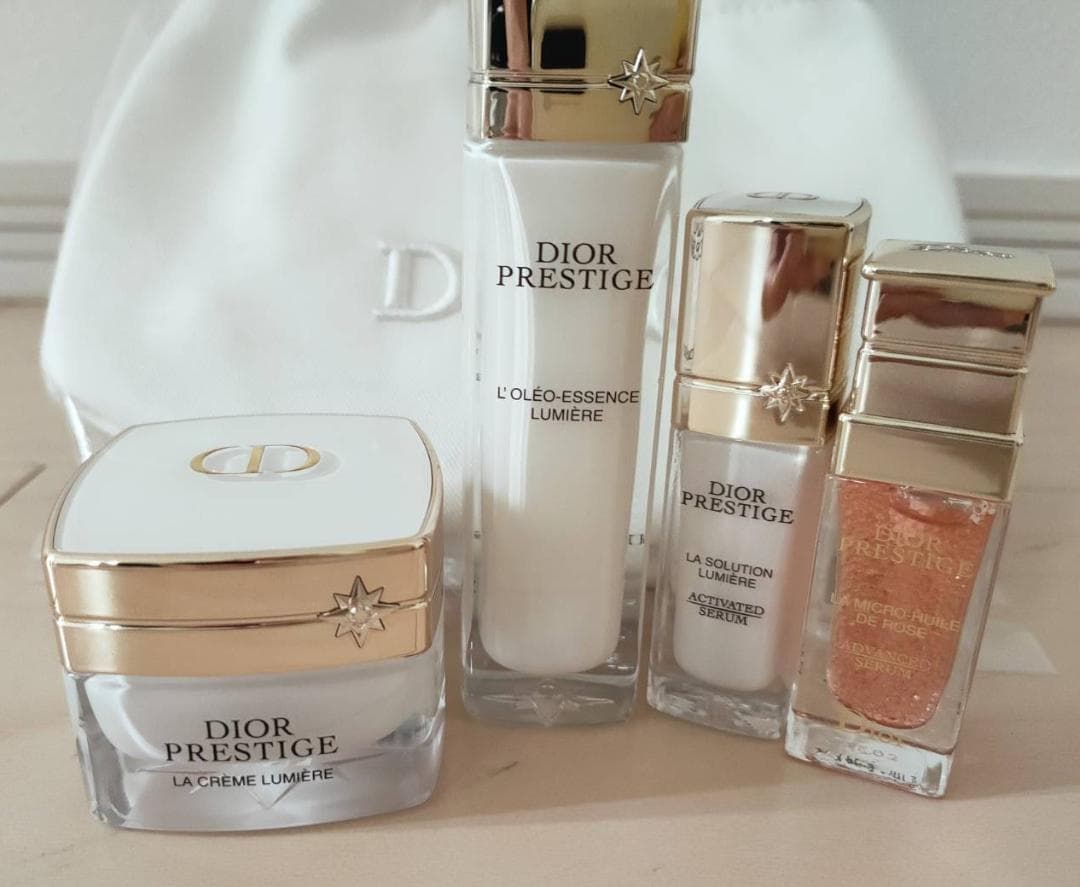 未使用 DIOR ディオール プレステージ　コフレセット　ポーチ付