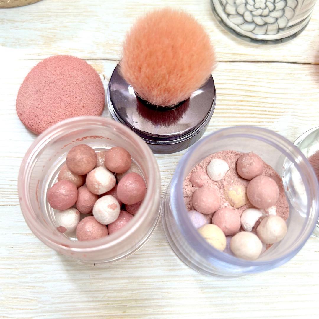 【まとめ売り】ゲラン　フェイスパウダー　シュウウエムラ　フェイスブラシ
