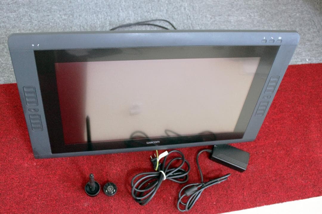 Wacom Cintiq 22HD 液晶ペンタブレット