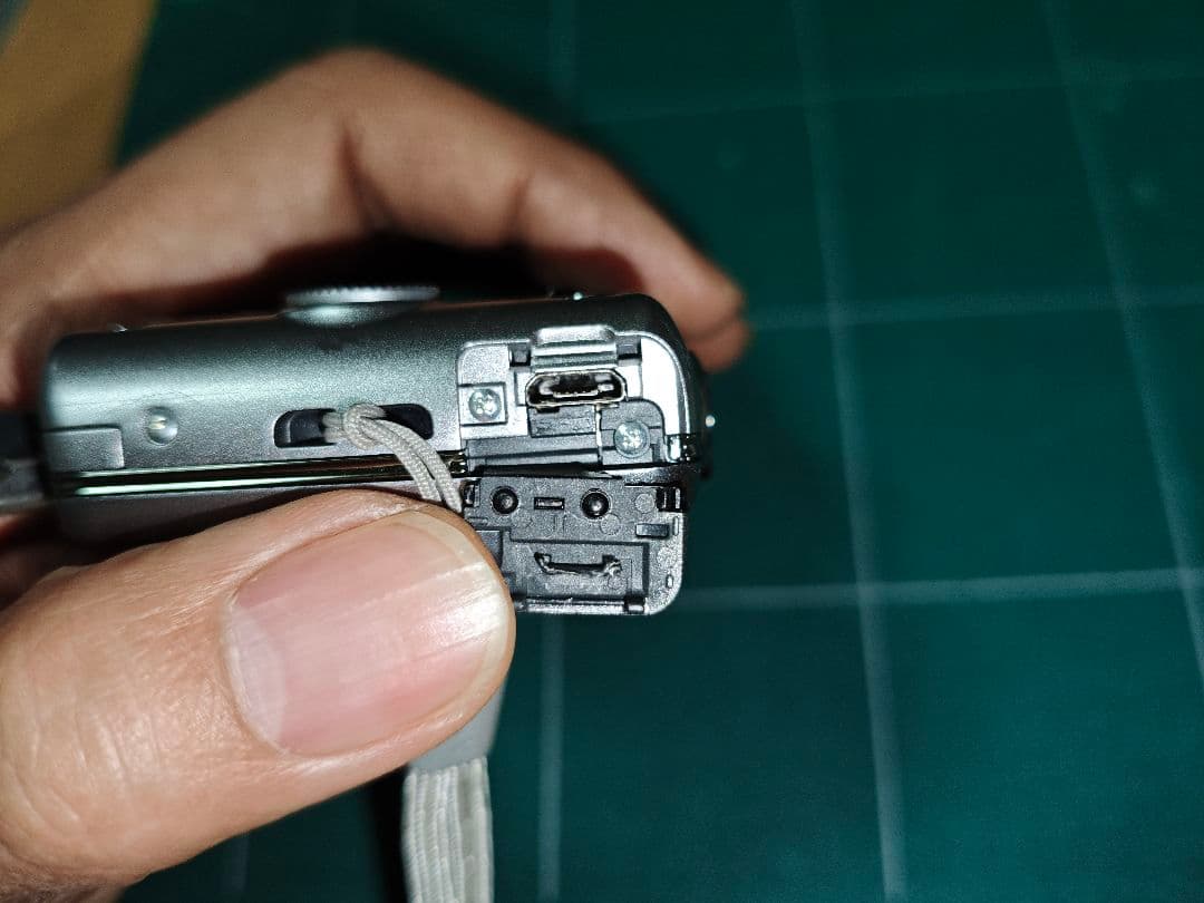 【中古】DSC-WX200 10倍ズーム SONY