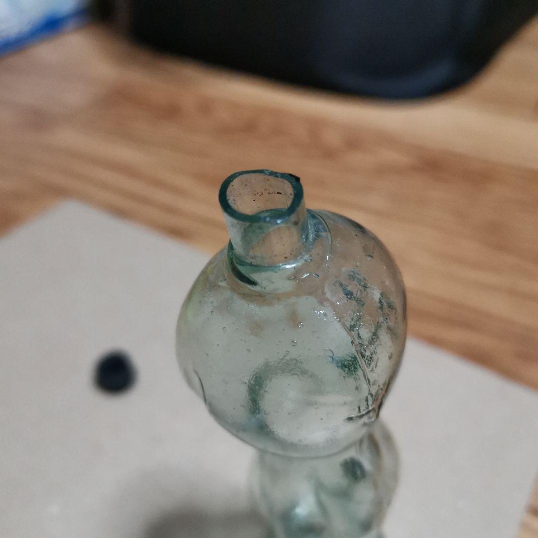 ガラス製キューピーニッキ水瓶