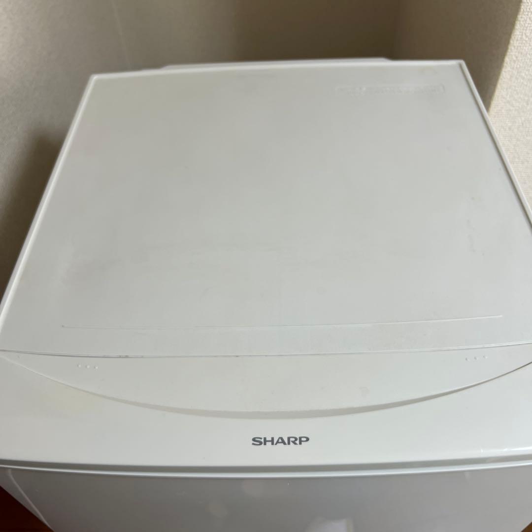 中古　美品シャープ冷蔵庫　冷凍庫　137L どっちもドア　ホワイト　2ドア