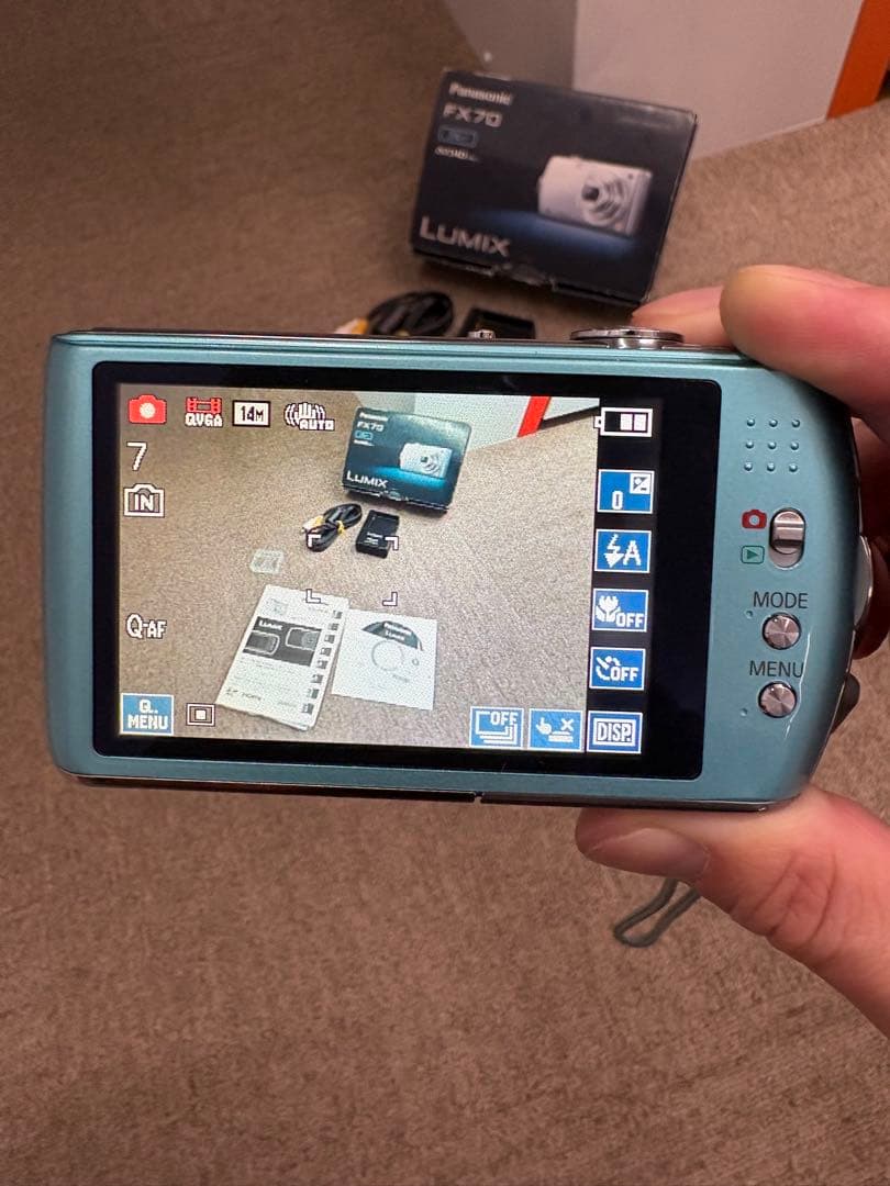 【美品】Panasonic LUMIX DMC-FX70 ブルー コンデジ 純正