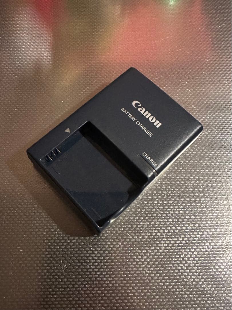 Canon IXY DIGITAL 810is 超美品