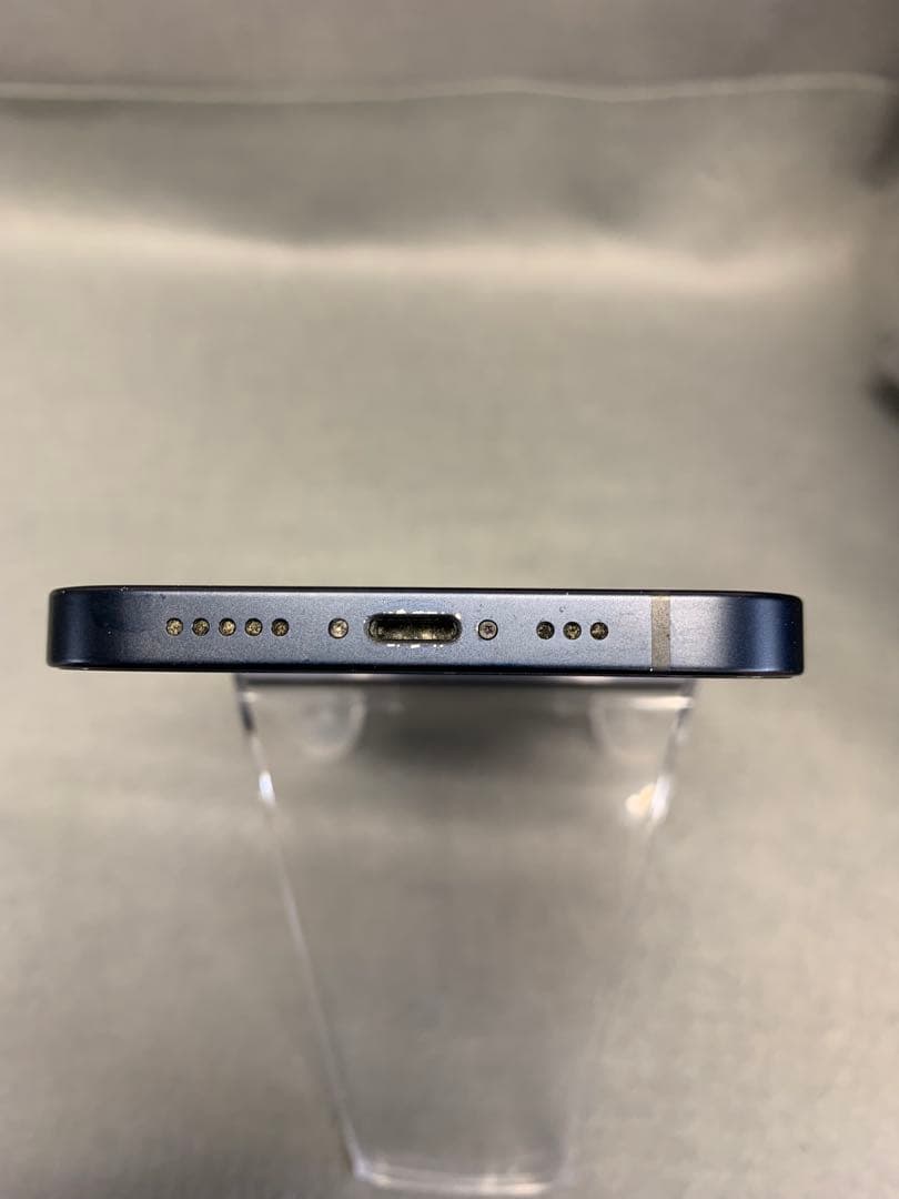 美品　海外版　SIMフリー　iPhone12 128GB ブラック色