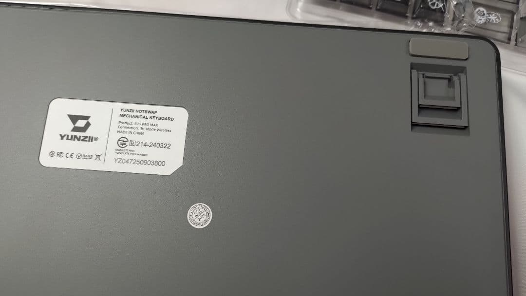 YUNZII B75 PRO MAX メカニカルキーボード