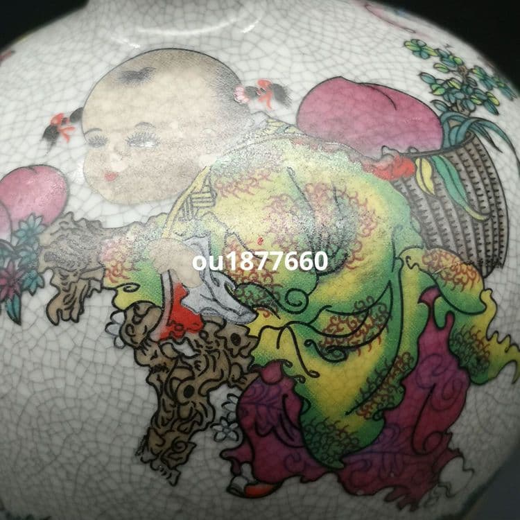 粉彩嬰戯図梅瓶 景徳鎮 陶磁器 装飾品 現代工芸品 美術品 置物