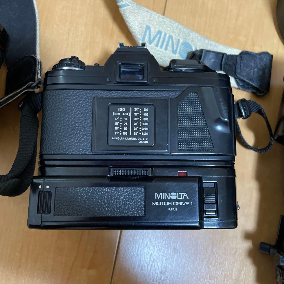 MINOLTA X-700 フィルムカメラ レンズ2本　モータードライブ付