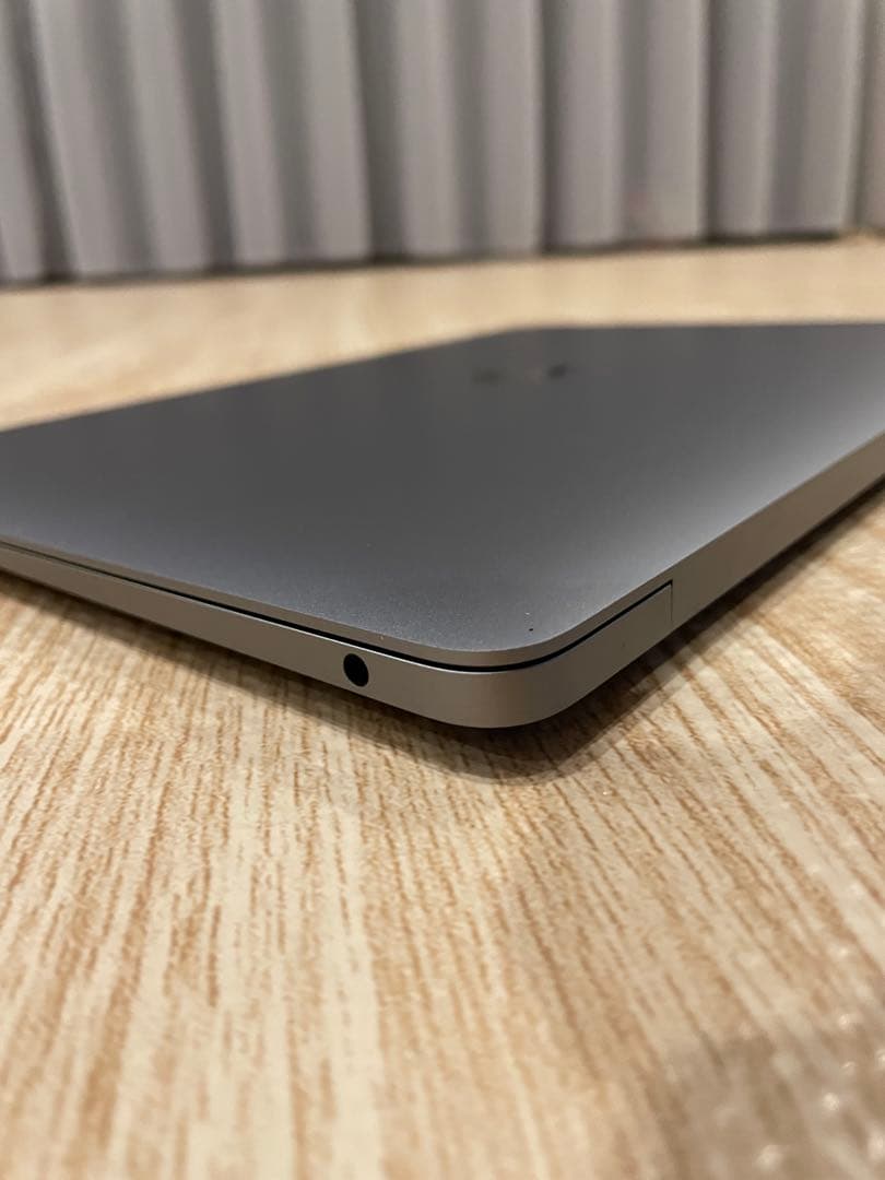 MacBook本体 MacBookAir10 1 M1 8 Core CPU 8 Core