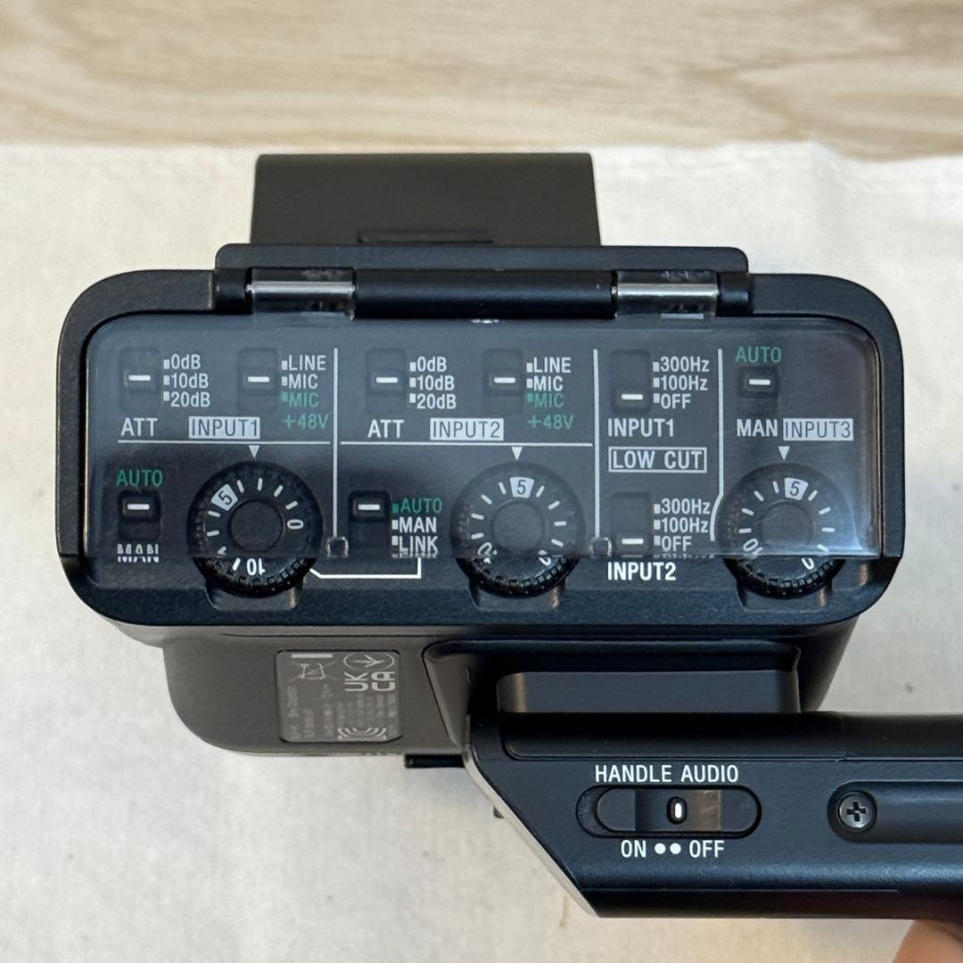 【美品】SONY ILME-FX3 本体［トップハンドル付き］