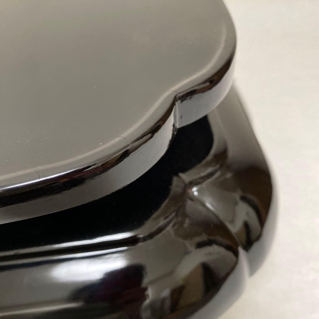 木製どっしりとした台　黒大　赤小　未使用