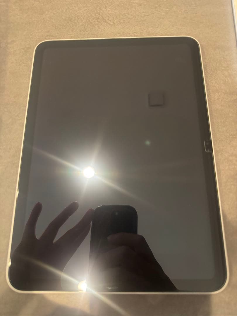 iPad A16 Wi-Fiモデル シルバー 128GB ケース、フィルム付