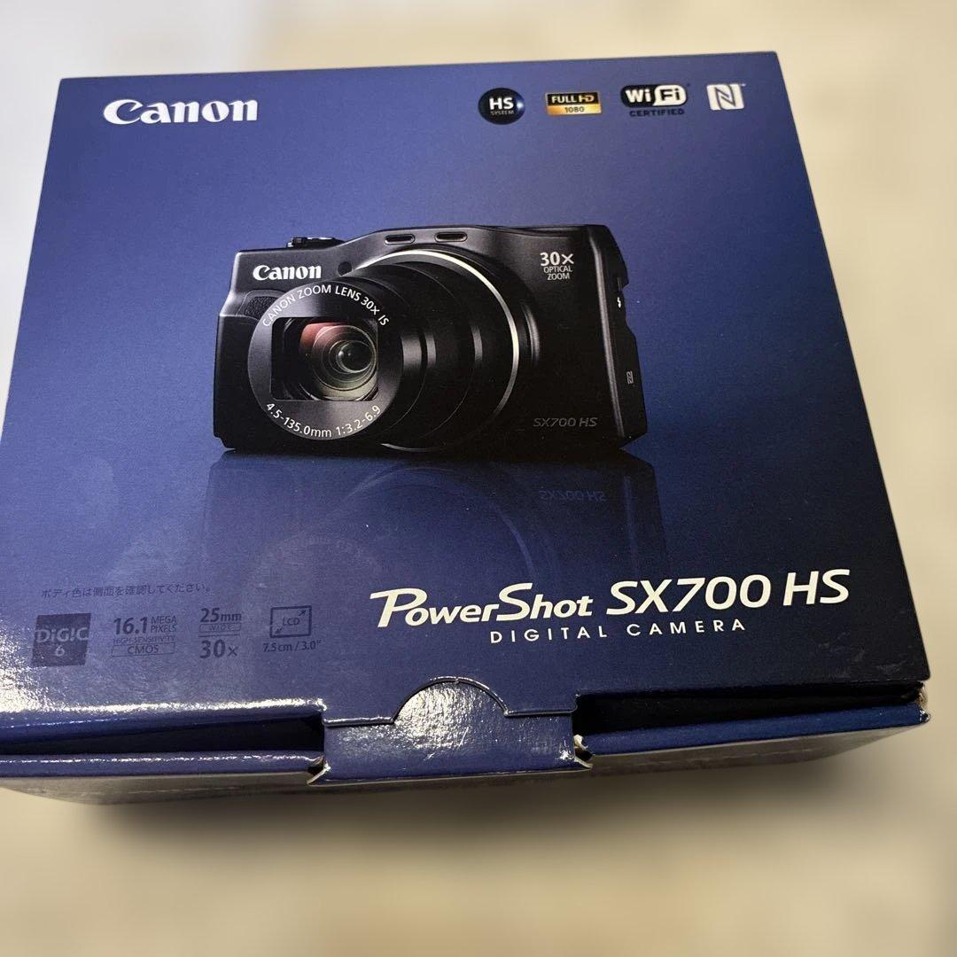 デジカメ　Canon SX700 HS ブラック　美品　充電器　カバー　箱あり