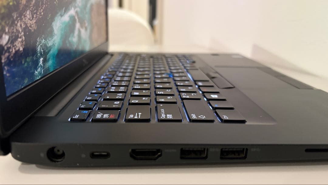 Dell 第8世代 i7 16GB 新品NVMe 新品電池 タッチスクリーン搭載