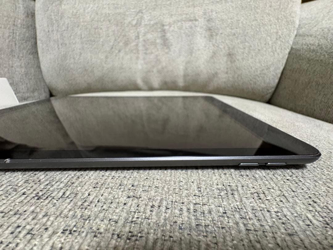 iPad 第9世代 64GB Wi-Fi スペースグレイ 10.2インチ