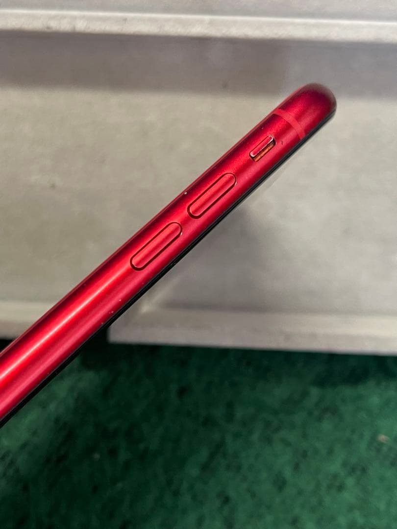 【SIMフリー】iPhone 11 128GB PRODUCT RED 71％