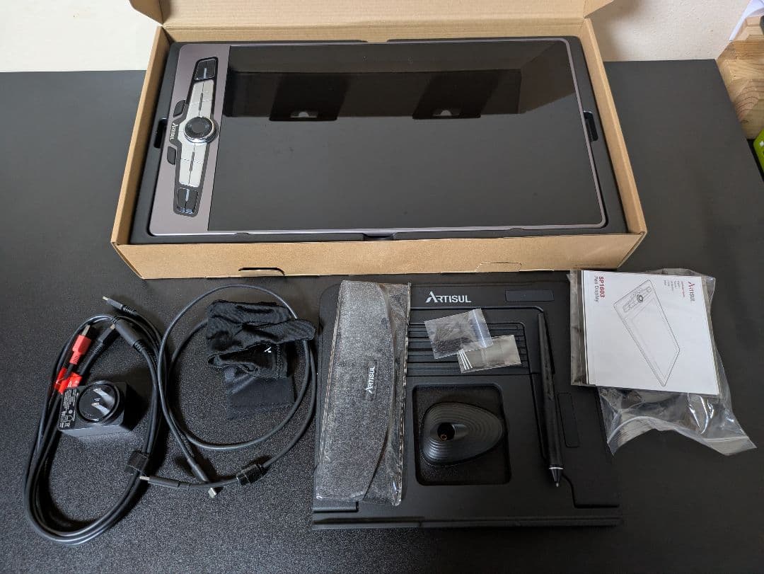 ARTISUL SP1063 15.6インチ