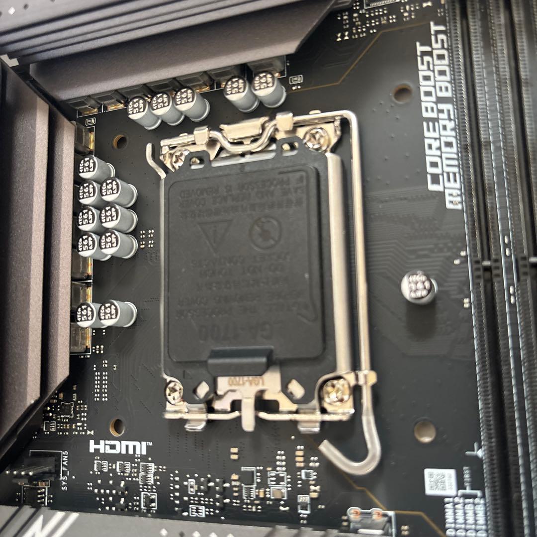 MSI B760 GAMING PLUS WIFI マザーボード