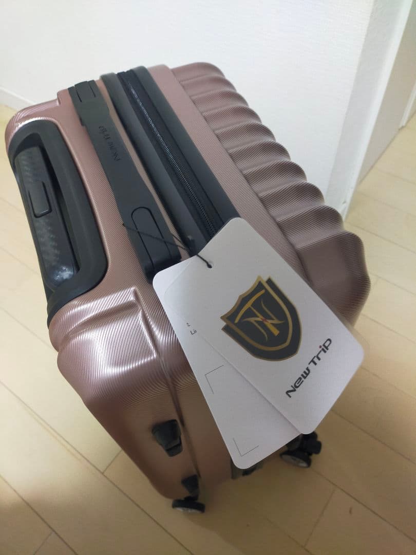 【新品】newtrip☆スーツケース、キャリーケース、S，ピンクゴールド