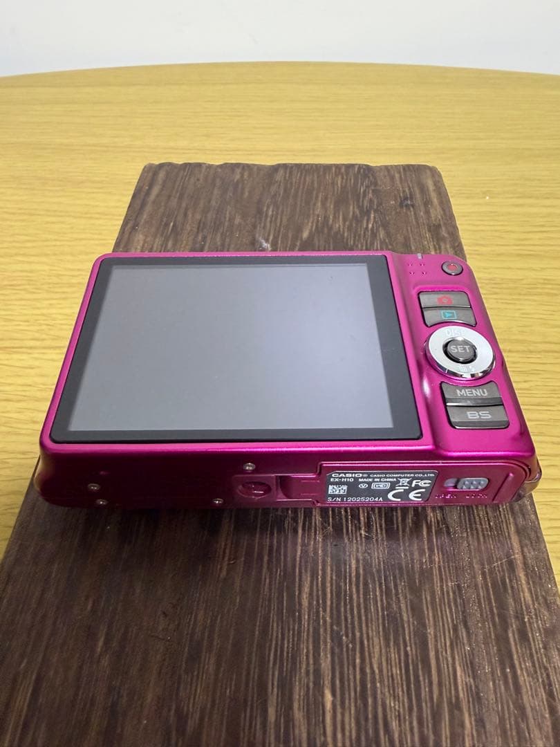 【極美品】CASIO EXILIM EX-H10 ピンク