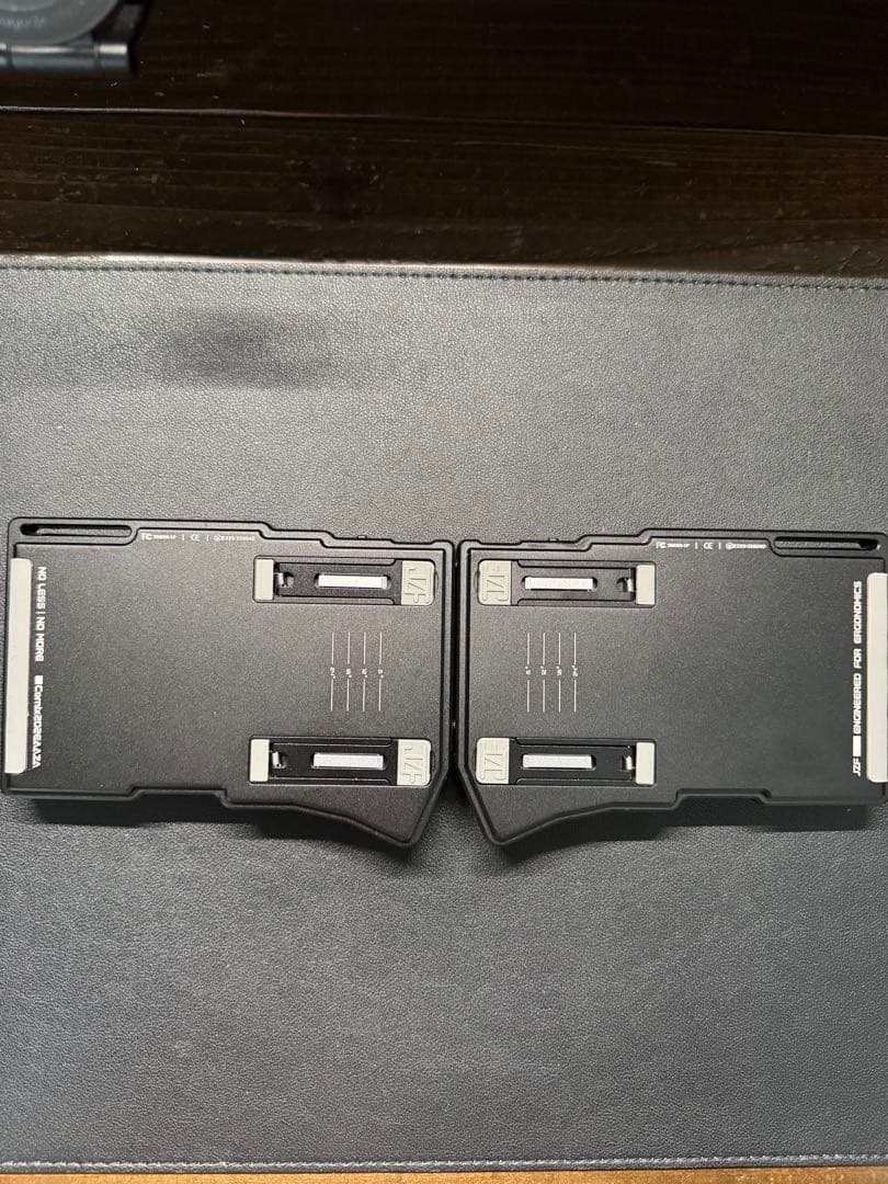 Cornix LP 黒　専用ポーチ付