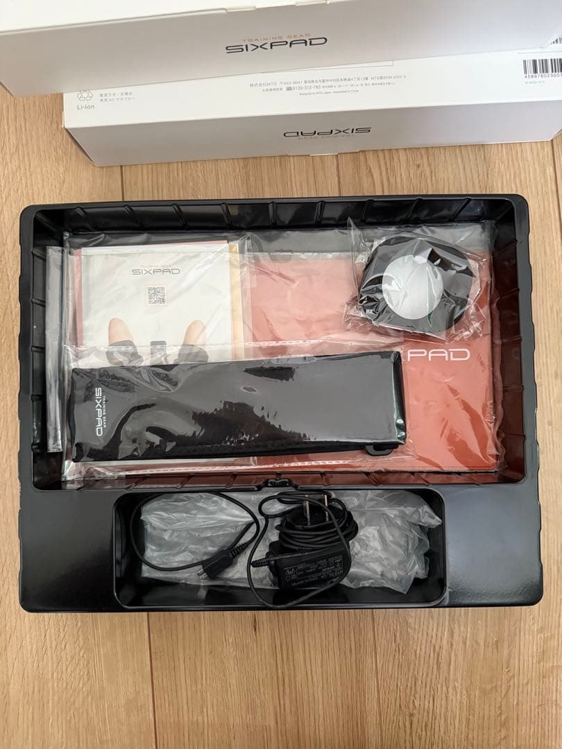 SIXPAD アブズベルト ボディフィット2×2 パワースーツ ヒップ&レッグ