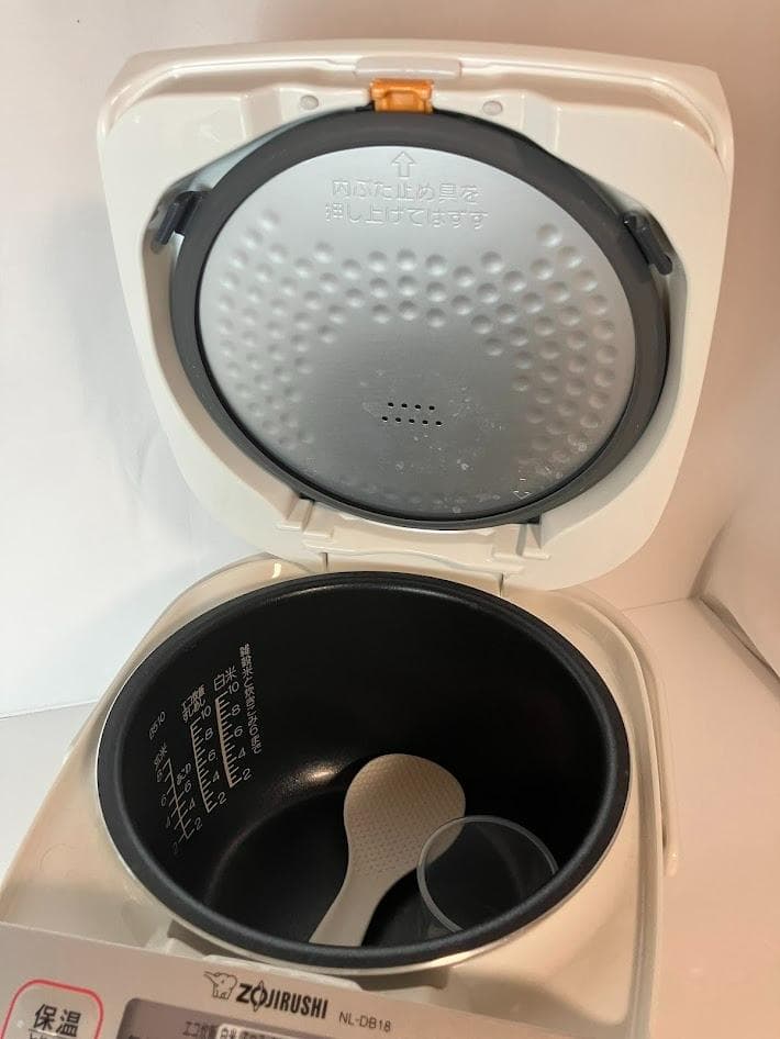 【美品】象印　炊飯器　NL₋DB18型　2.5mm　黒釜　一升炊き