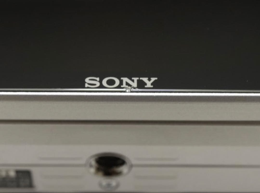 【美品】シャッター回数:約8200回 SONY α6400 カメラ　シルバー