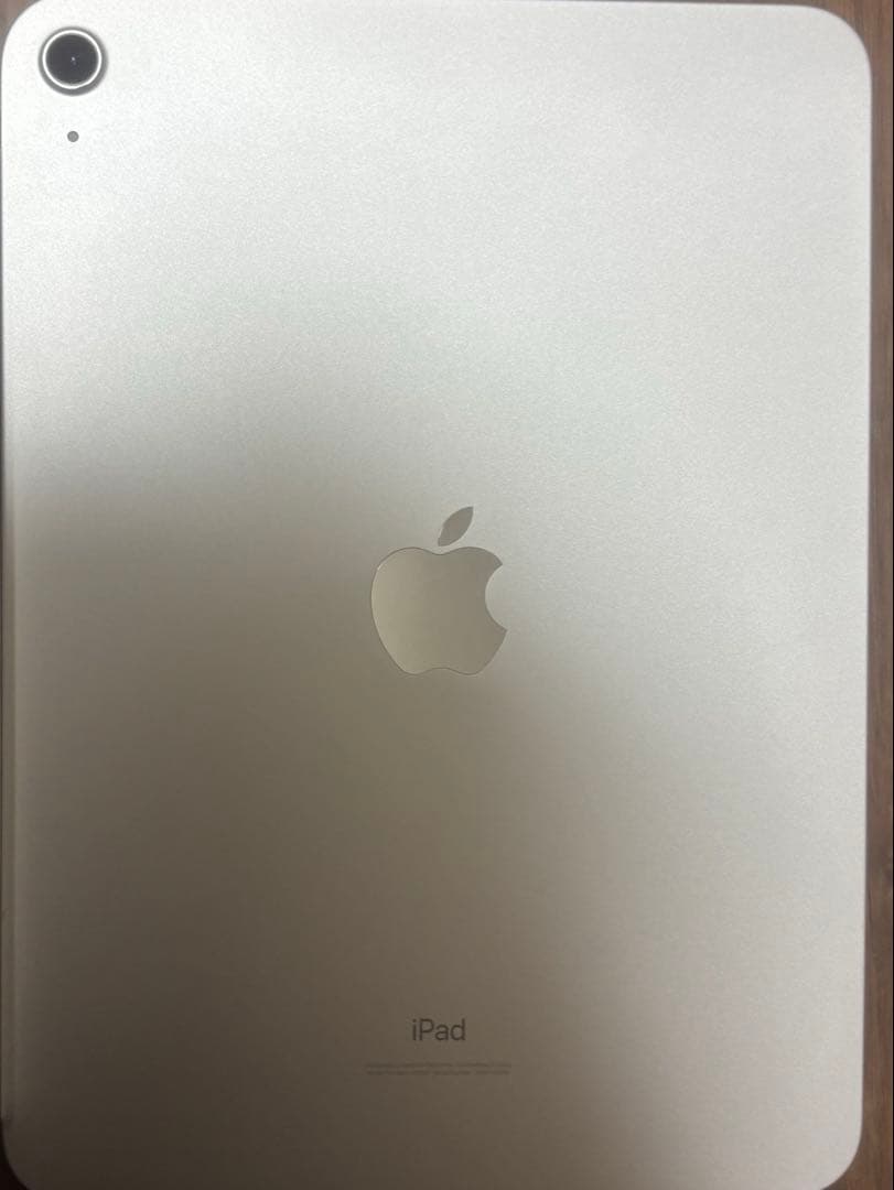 Apple iPad 第10世代 wifiモデル シルバー 本体