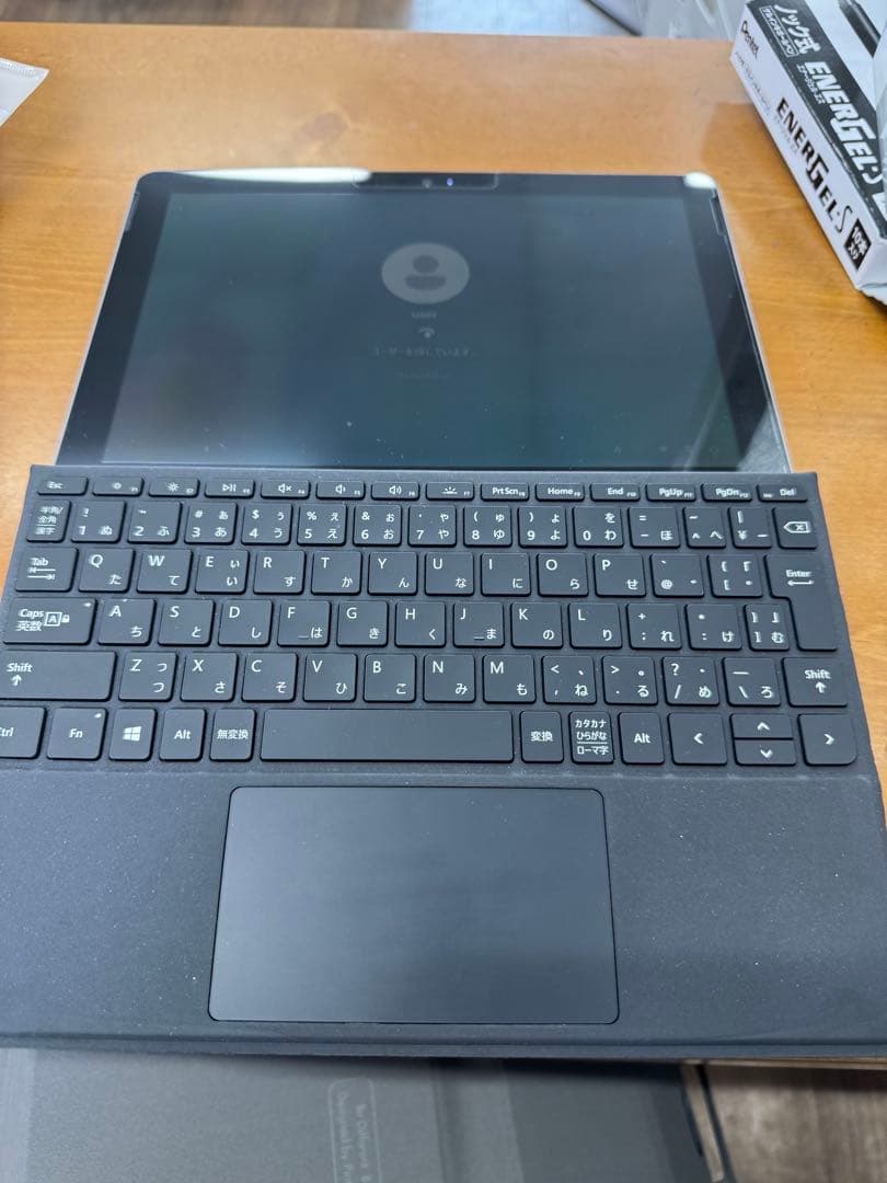 Surface Go LTE メモリ8GB SSD128GB
