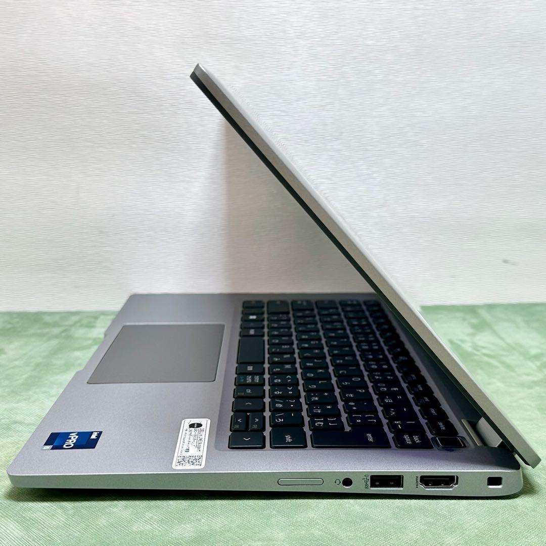 DELL Latitude 5330 2022年製