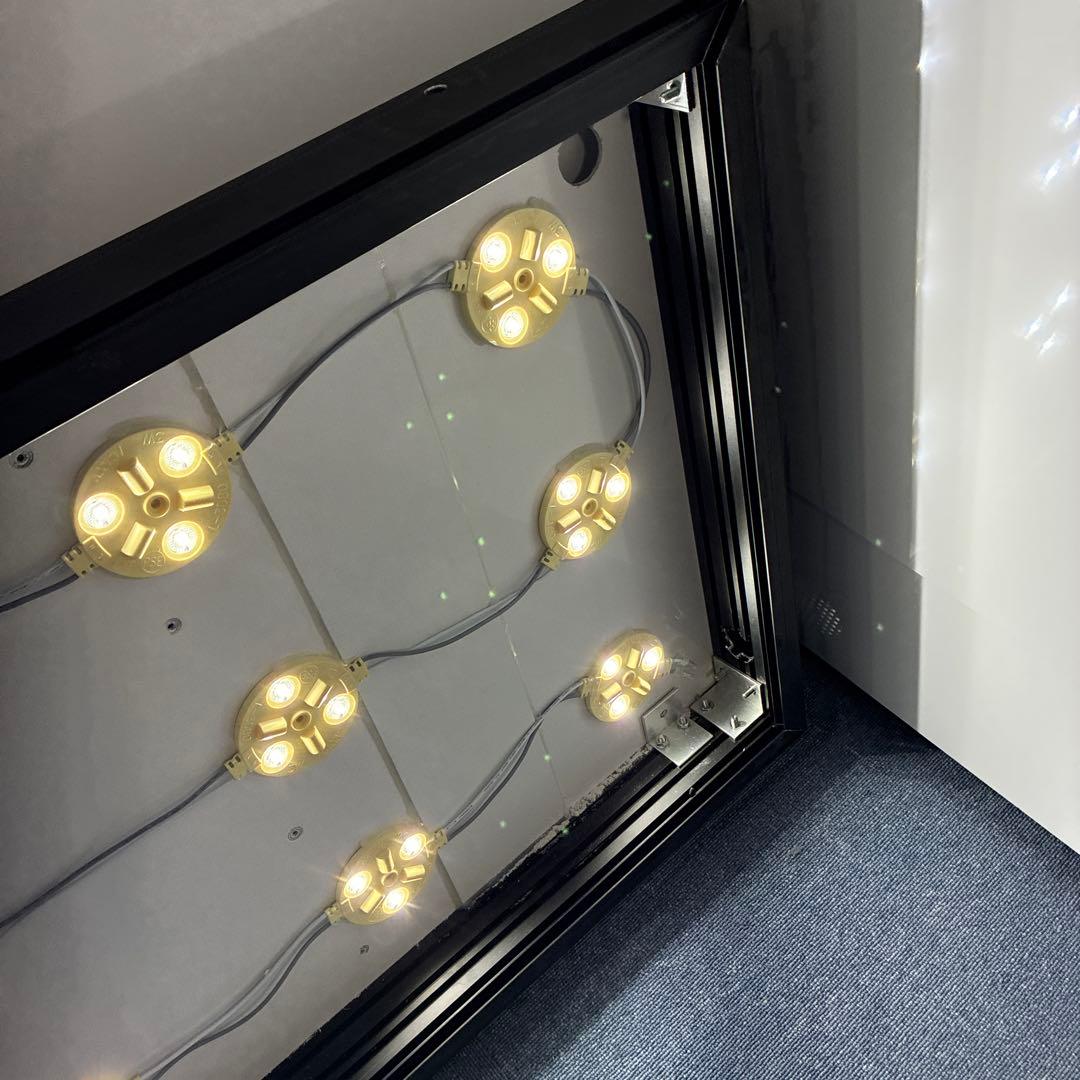 LED看板 白色系 長方形 シンプル