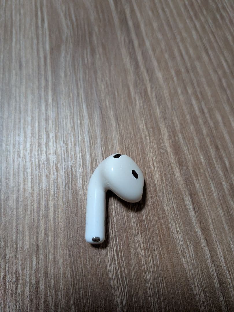 Apple AirPods 4世代 片耳 L 片方 左耳