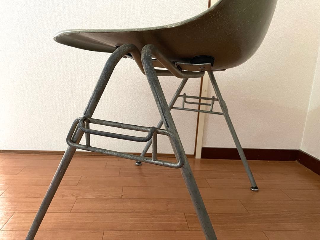 50s イームズ サイドシェルチェア　シーフォームグリーン　ヴィンテージ