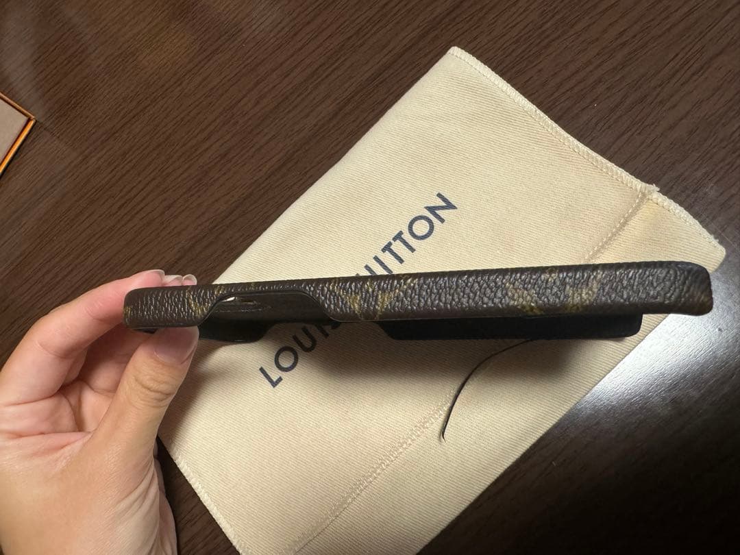 ルイヴィトン　バンパードフィーヌ　iPhone12/12プロケース