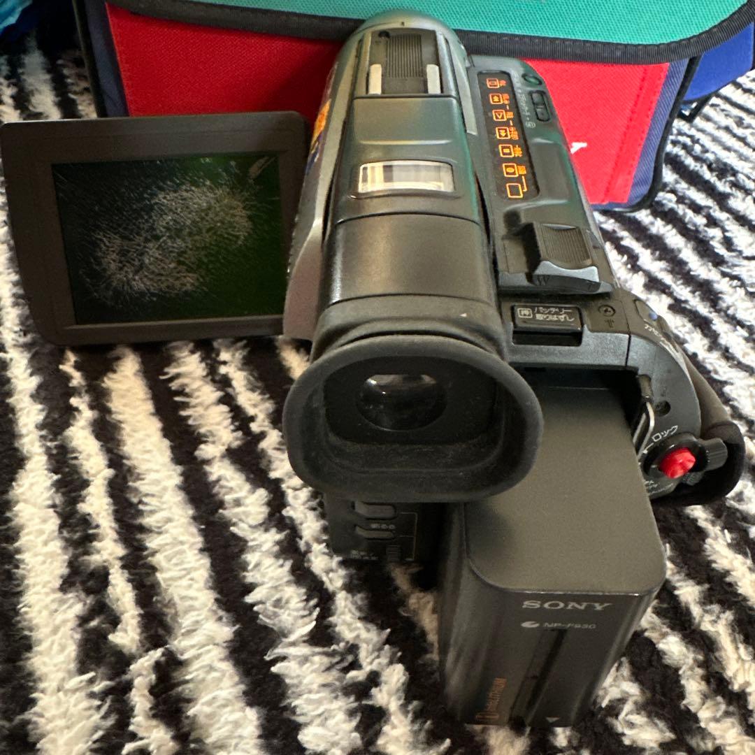 SONY Handycam 30倍ズーム シルバー