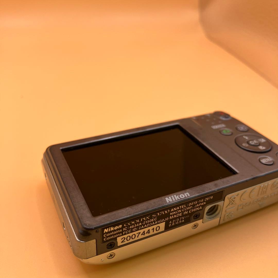 Nikon COOLPIX S3700 デジカメ 2204