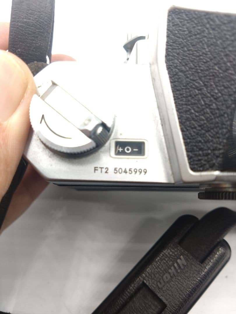 Nikomat FT2 フィルム一眼レフカメラ Tamronボディキャップ
