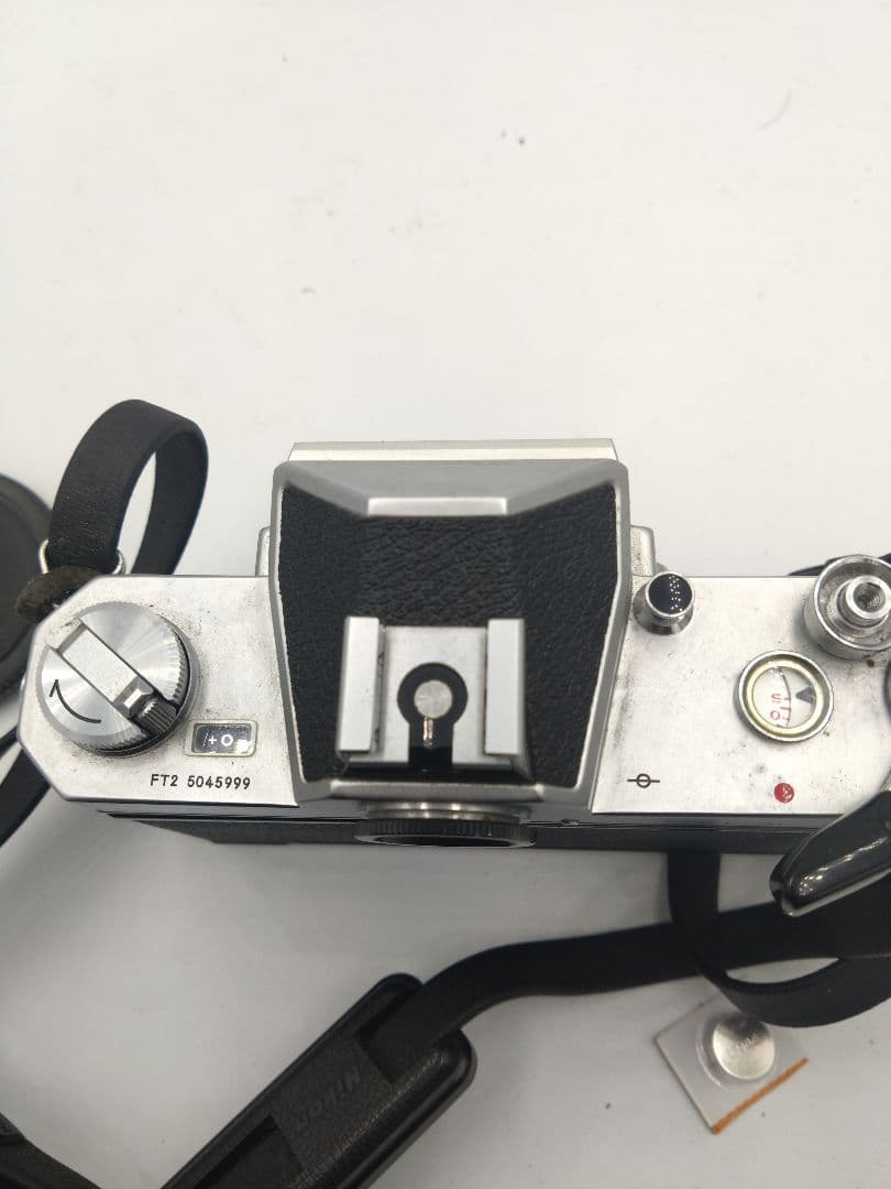 Nikomat FT2 フィルム一眼レフカメラ Tamronボディキャップ