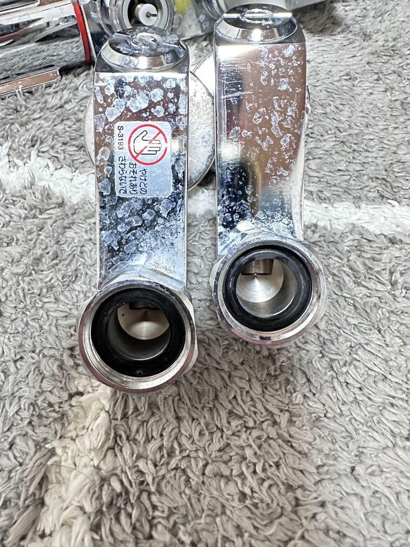 シャワー混合栓 lixil RBF-812