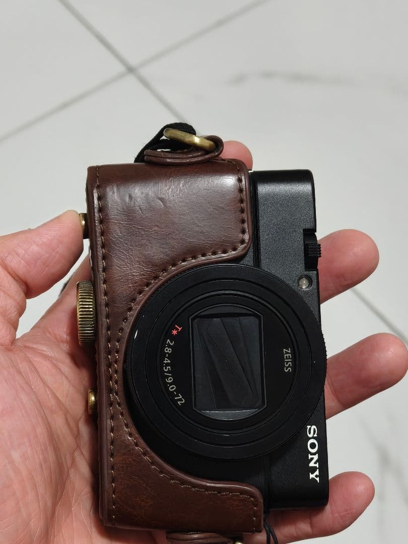 Sony RX100 M7 コンパクトデジタルカメラ+多数のおまけ