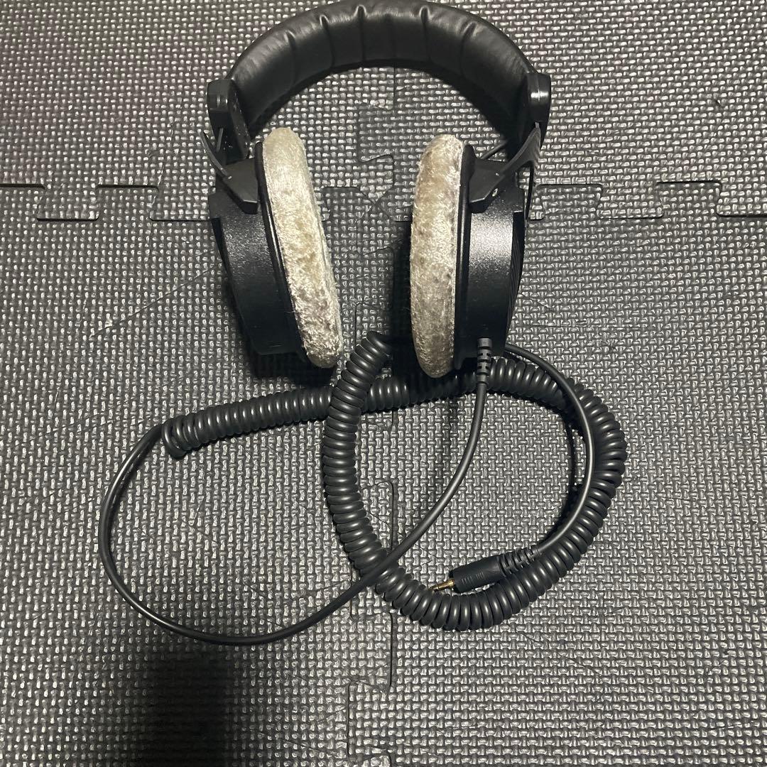Beyerdynamic DT 990 変換プラグ+純正耳パッドx2付き　箱アリ