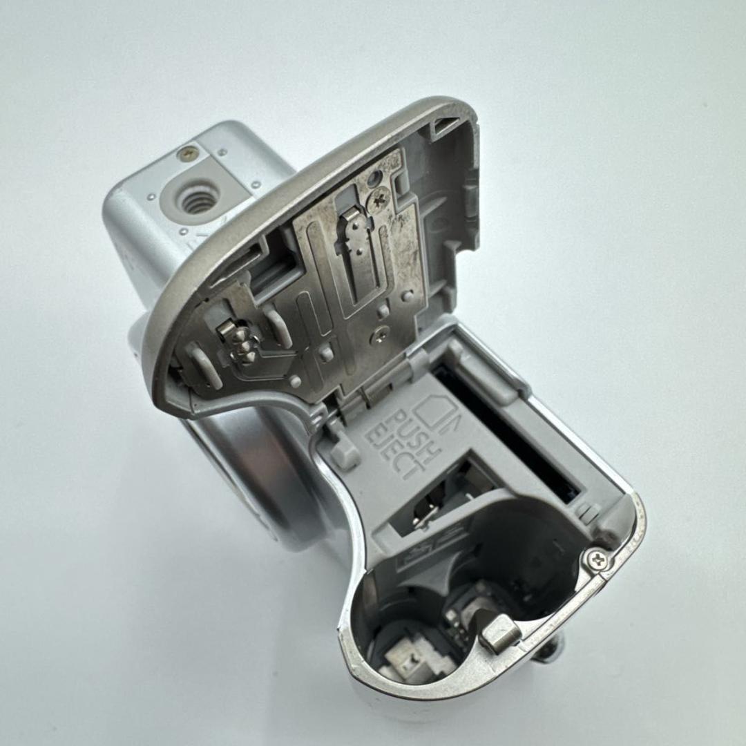 Canon PowerShot A530 5.0 MEG 本体