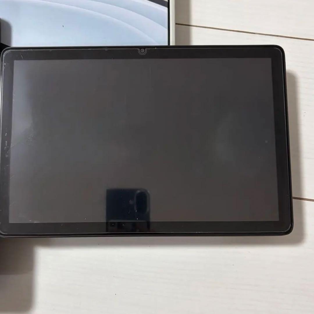 LUCA タブレット TE10D1M64-KV1H　タブレット本体 初期化済み