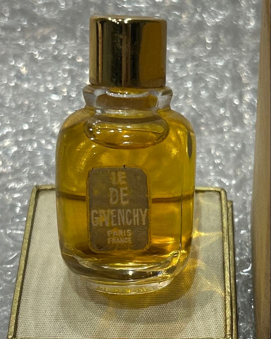 香水(女性用) 1972 Vintage Givenchy Le De perfume