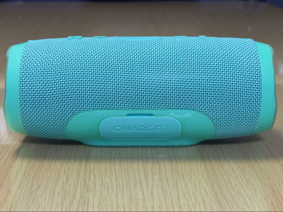 ★送料込★ JBL Charge3 ワイヤレス ステレオ スピーカー 通話可能