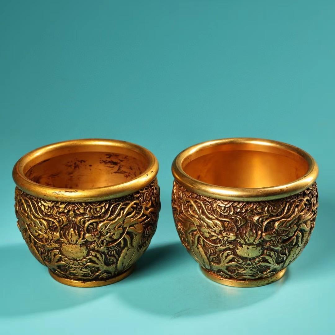 中国古美術・旧蔵二龍戯珠の缶セット・鏨刻鎏金・純銅製・高浮彫・置物・茶道具・酒具