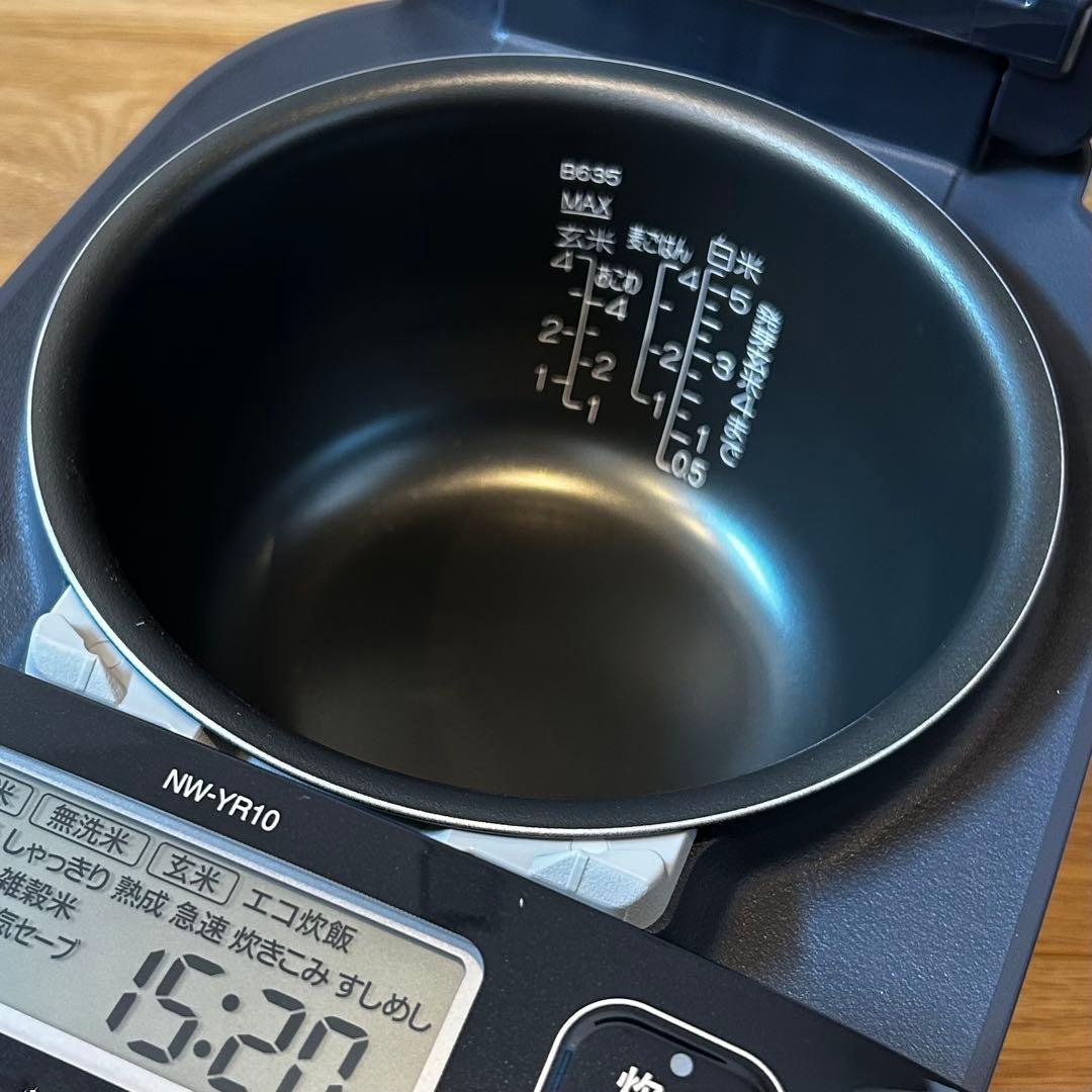 【新品未使用】最新25年製 付属品完備 象印 5.5合炊 豪熱大火力 圧力炊飯器