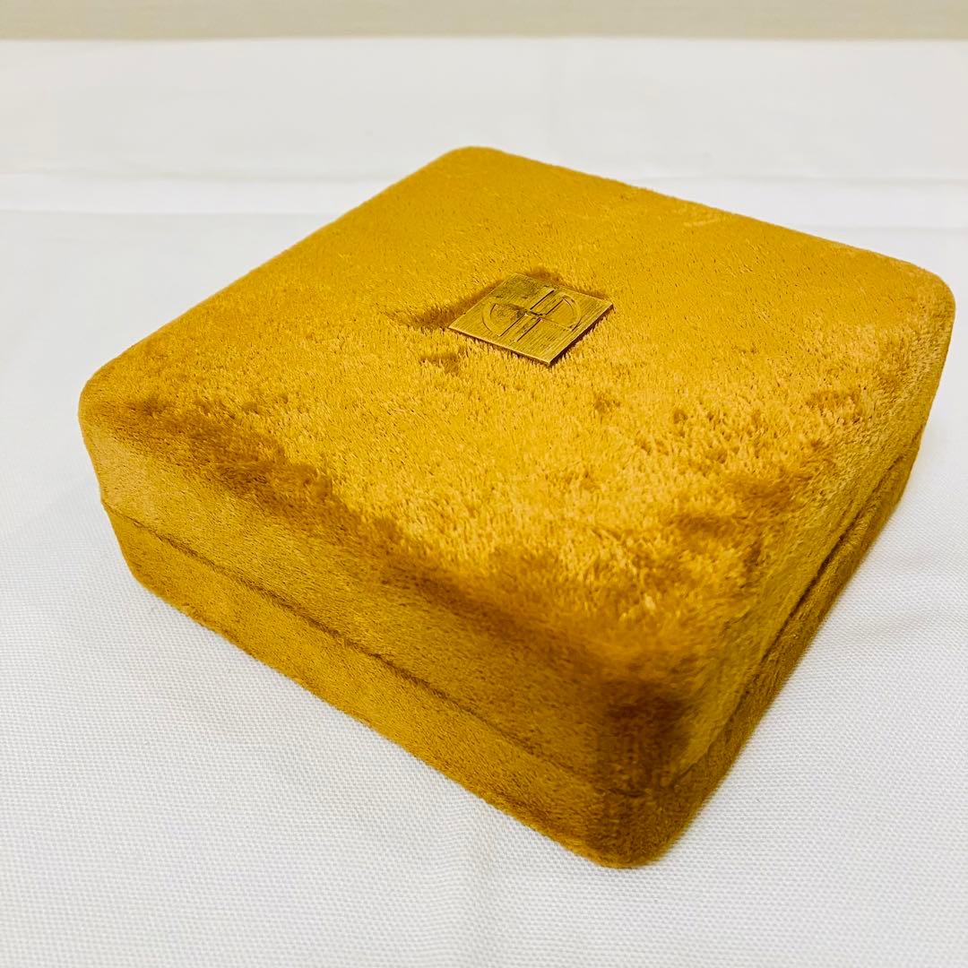 新品　JEAN PATOU 1000 ミル　パルファム　 香水　15ml ②